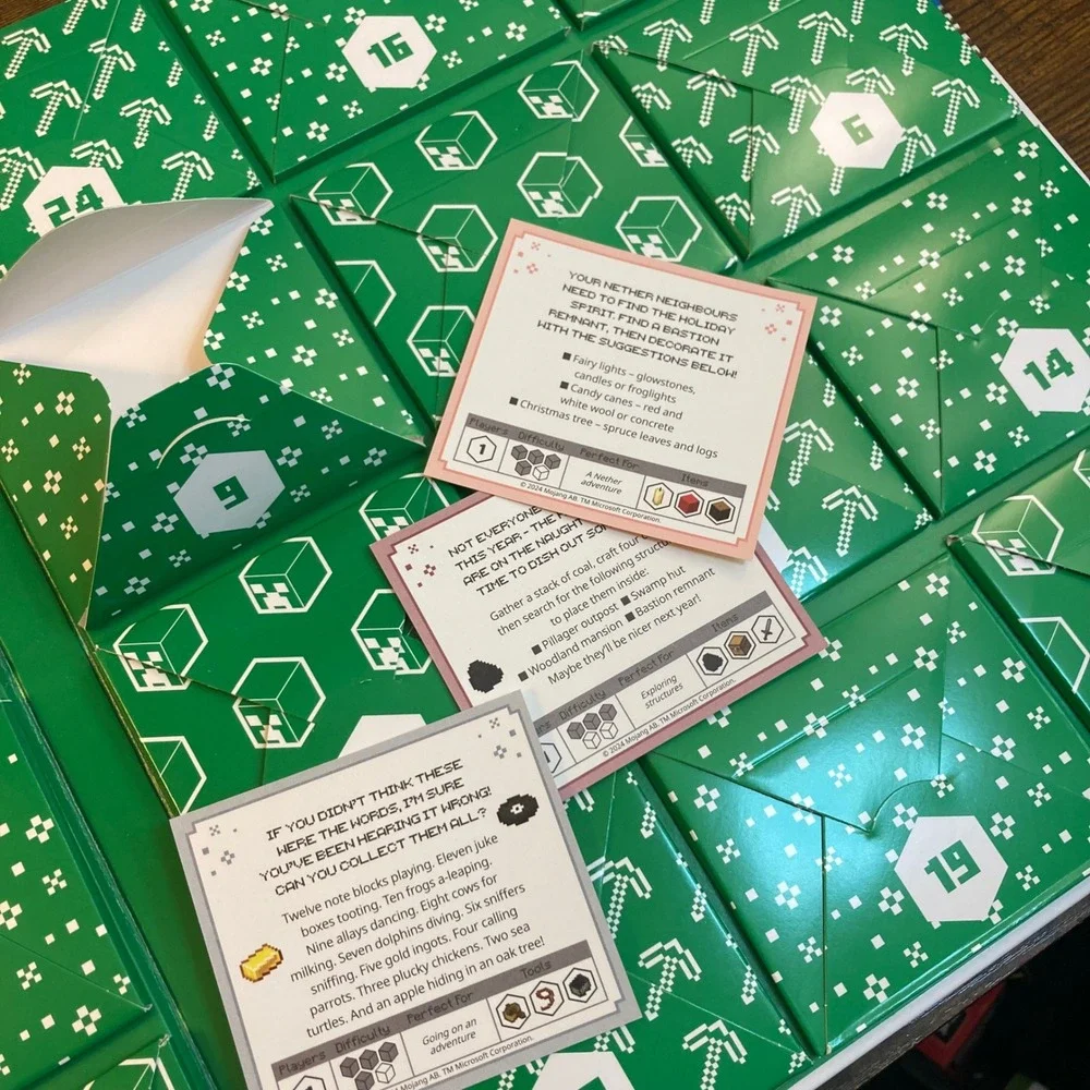 Minecraft Advent Calendar Book Collection 24 Days of Activities Mojang Official